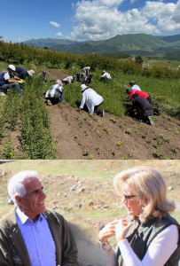SES R&Eacute;ALISATIONS ADMIR&Eacute;ES PAR LA REINE